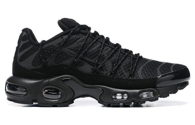 Nike Air Max Plus TN – Triple Black Shadow Edition