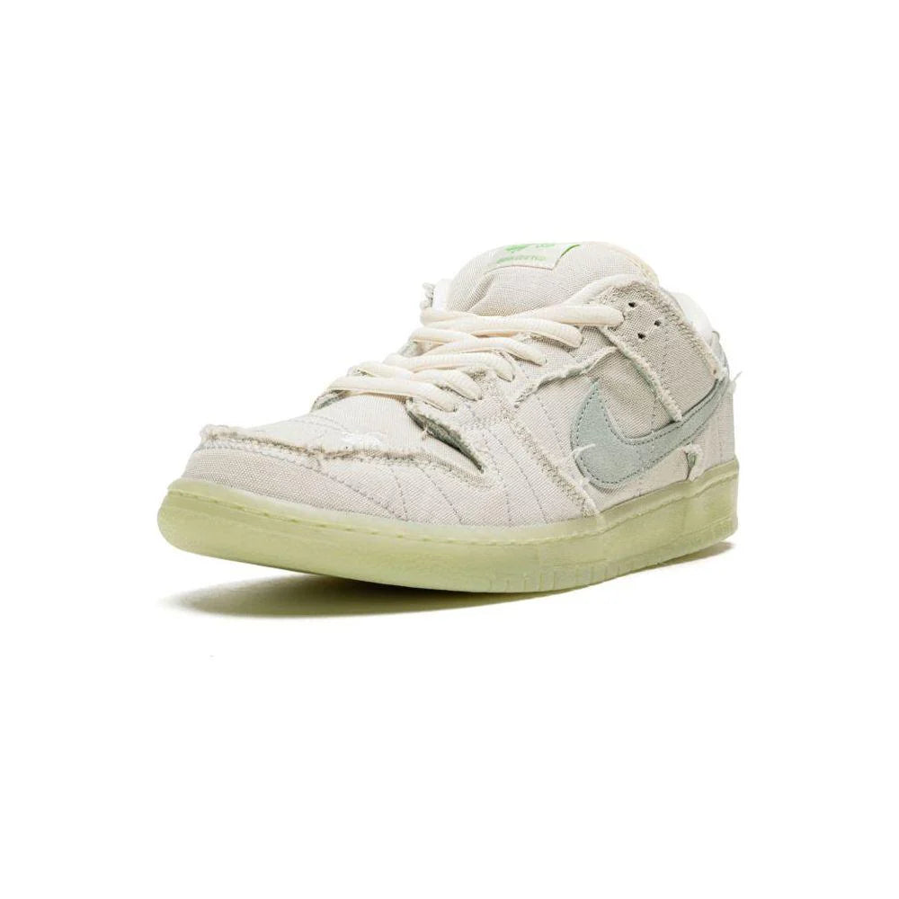 Nike SB Dunk Low “Mummy”