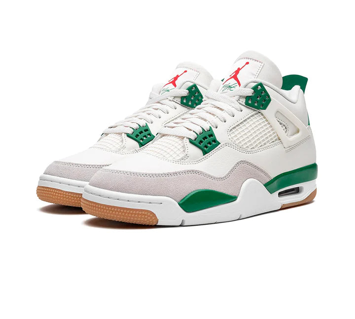 Air Jordan 4 Retro SB “Pine Green”
