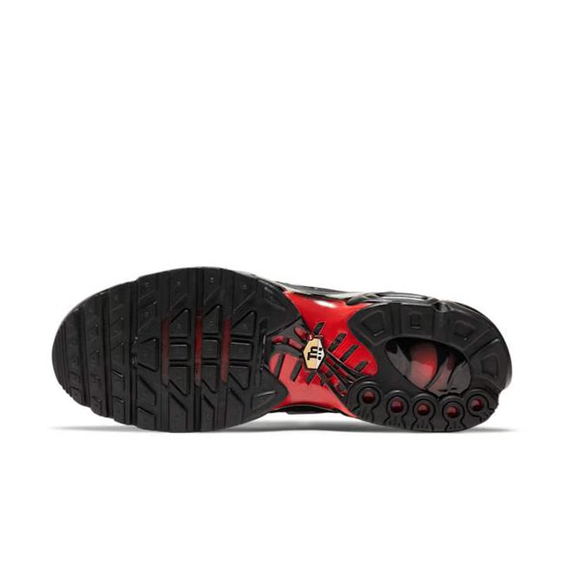 Nike Air Max Plus TN “Deadpool”