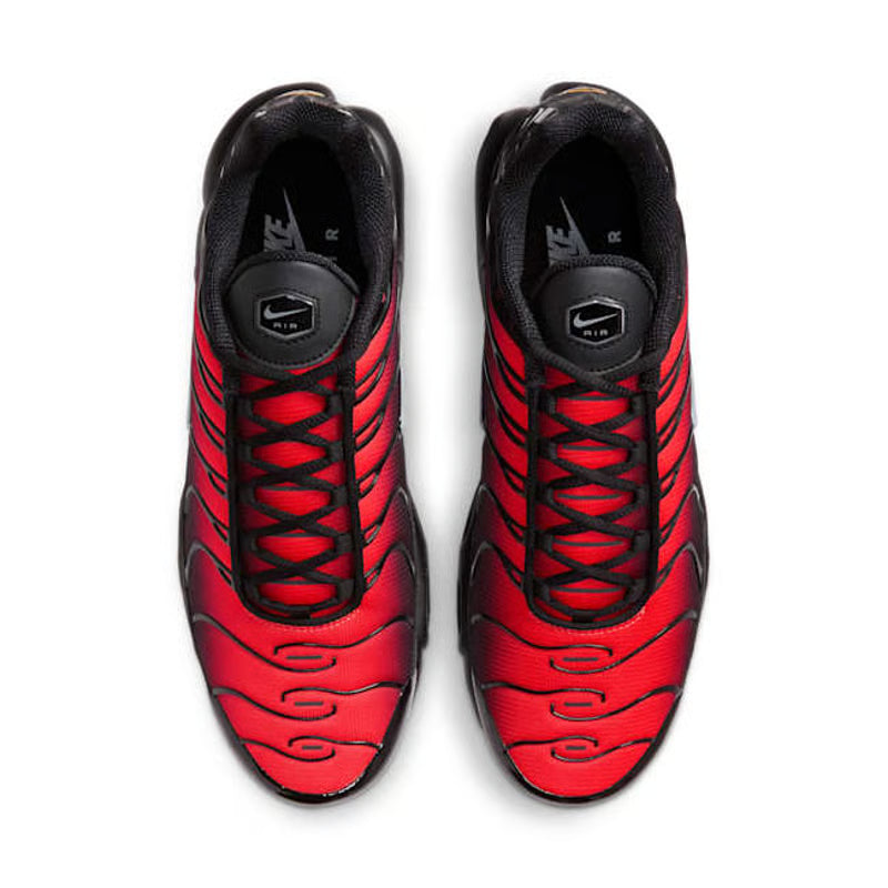 Nike Air Max Plus TN “Deadpool”