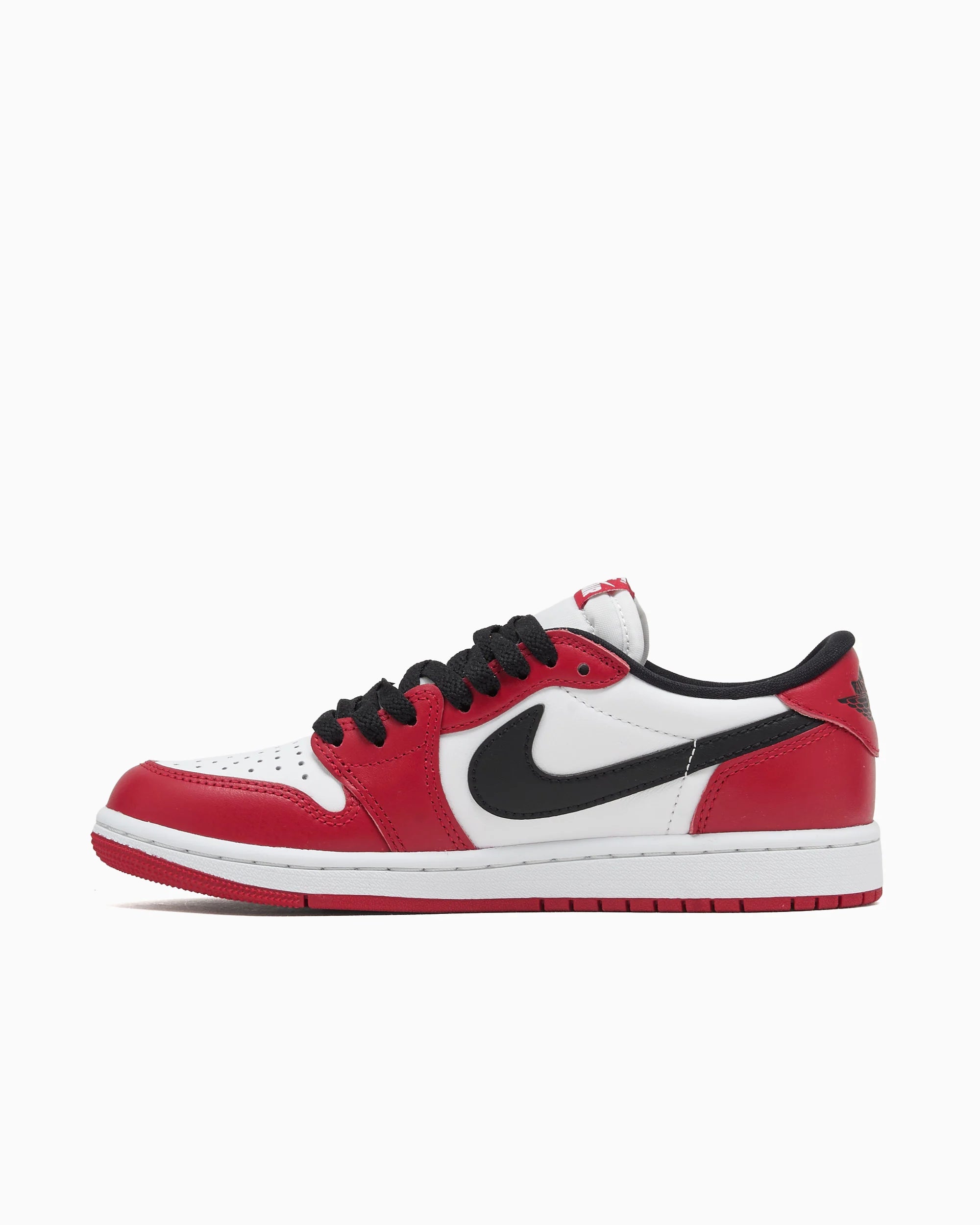 Air Jordan 1 Retro Low OG “Chicago 2025”